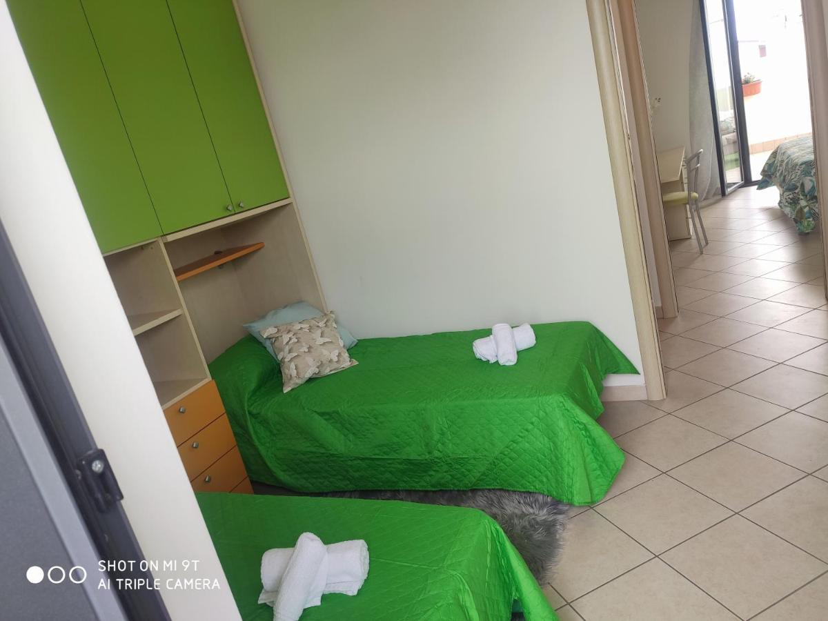Apartamento Casa Joanna 'San Salvo Marina' Marina Di Montenero Exterior foto